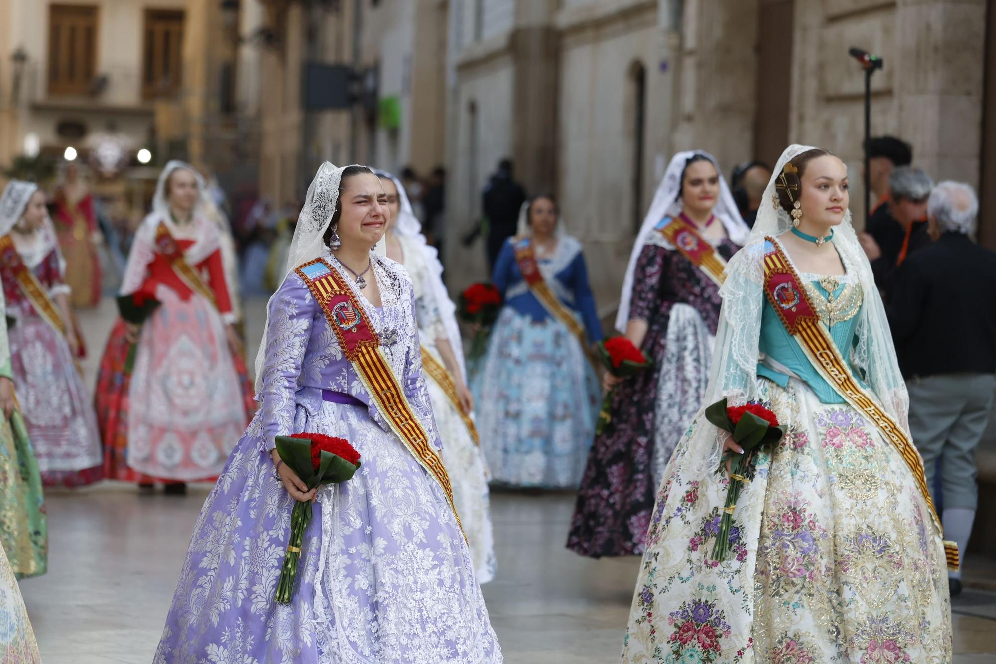 Ofrenda Fallas 2023 | Las fotos más emotivas y especiales del 17 de marzo