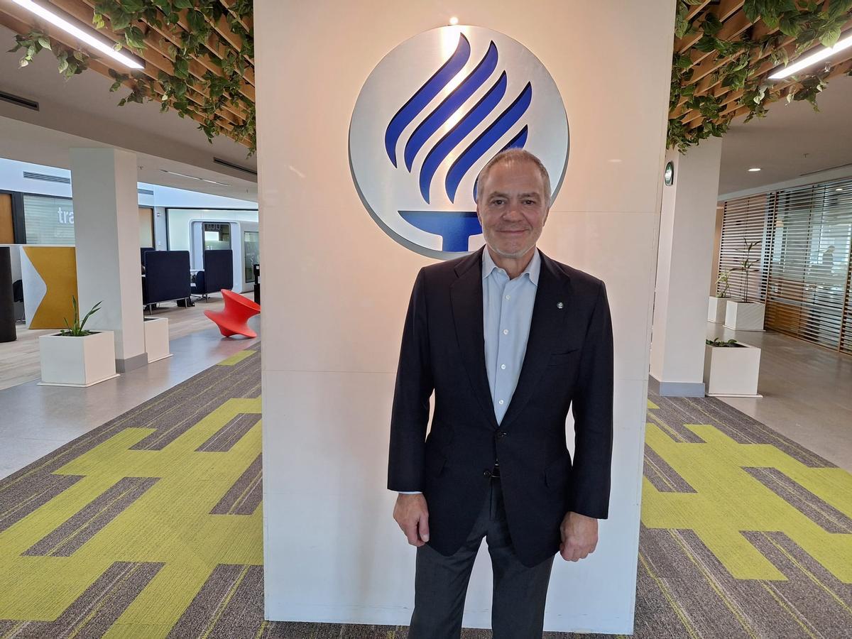 Ignacio de la Vega, en el edificio rectoral del TEC de Monterrey.