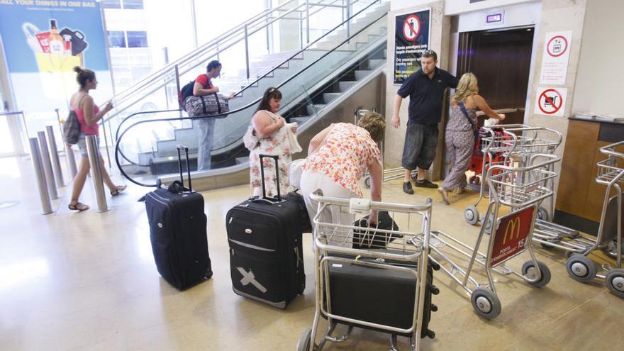 El servei vol estalviar als clients dur les maletes a l&#039;aeroport.