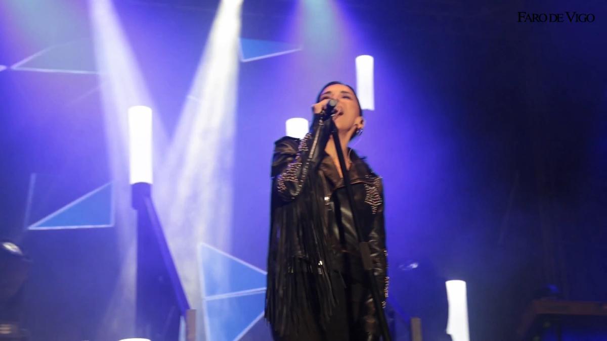 Chenoa pone el broche a los conciertos de San Roque en Vilagarcía de Arousa