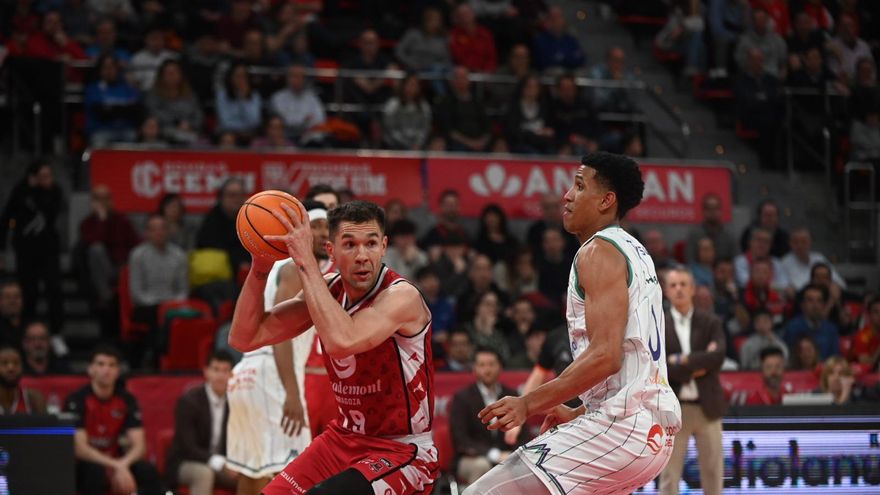 Bell-Haynes y Sulejmanovic, doble MVP en el Casademont-Unicaja