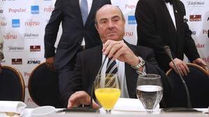 Ha sigut un honor i un privilegi ser ministre de la pitjor crisi d’Espanya, diu el titular d’Economia.