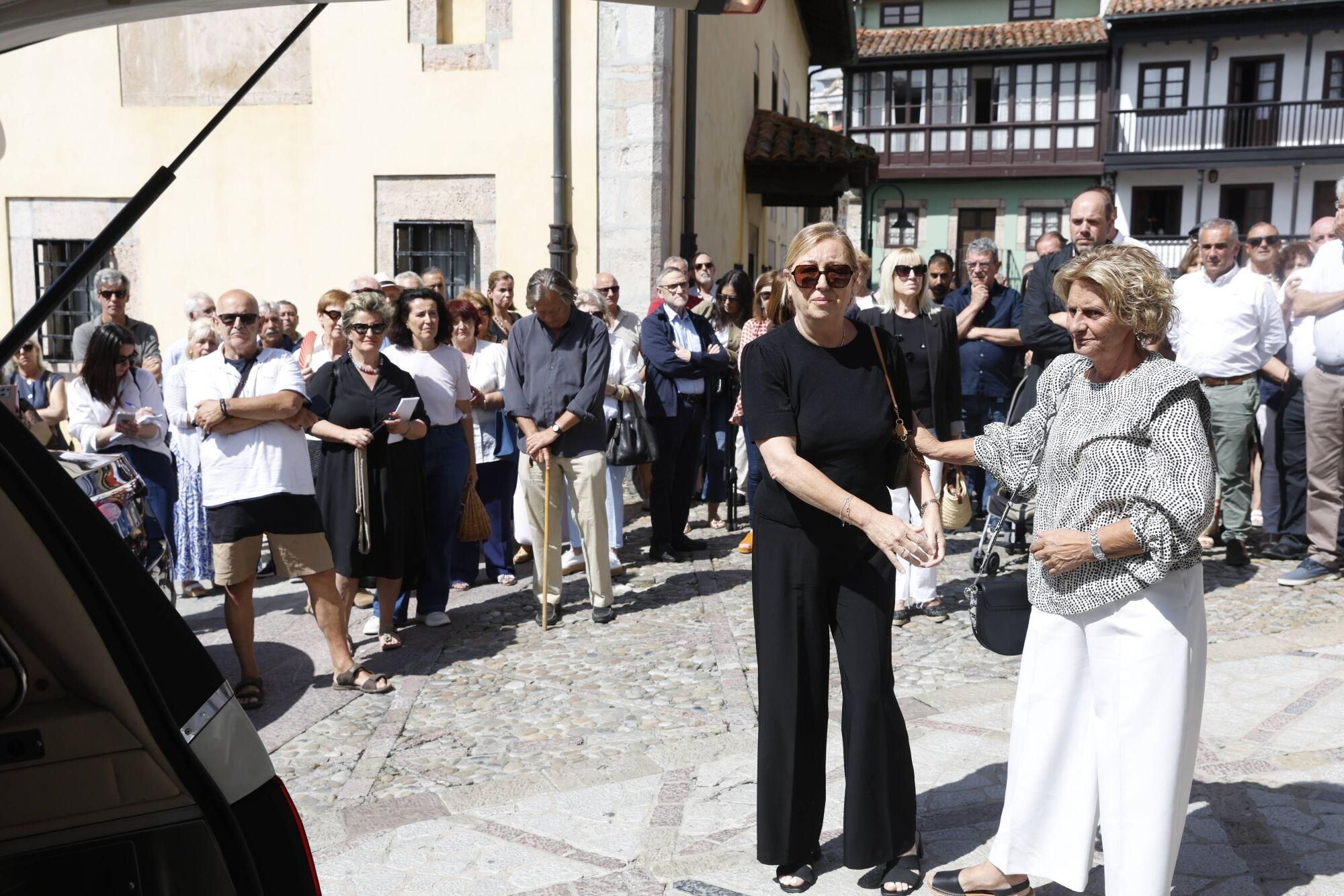 Las imágenes del funeral de Antonio Trevín en la basílica de Llanes.