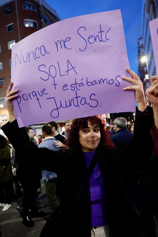 Todas las imágenes de la manifestación en Murcia del 8M