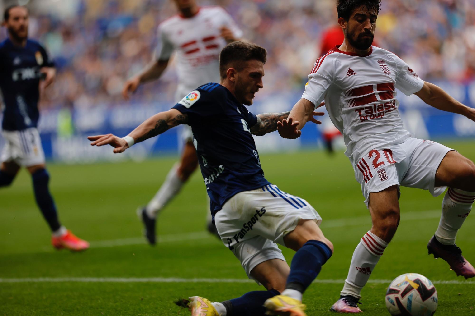 EN IMÁGENES: Así fue la derrota del Oviedo en casa ante el Cartagena (3-0)
