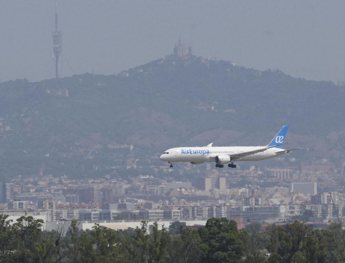 El Govern crea un ens per governar tots els aeroports catalans