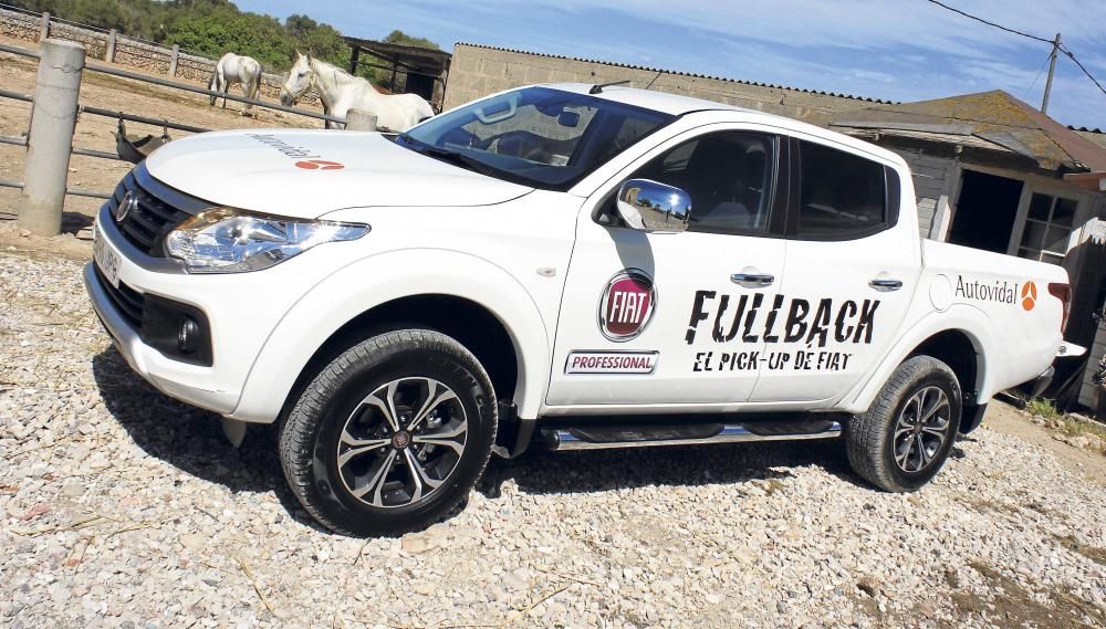 Fiat Fullback  2.4D