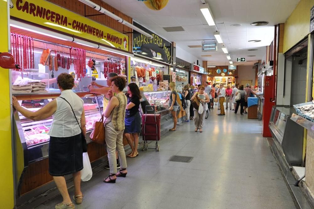 El mercado de abastos de San Andrés se sube al carro de las ventas por internet