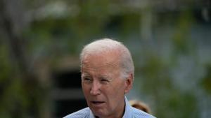 Biden visita a los afectados por el huracán Idalia en Florida