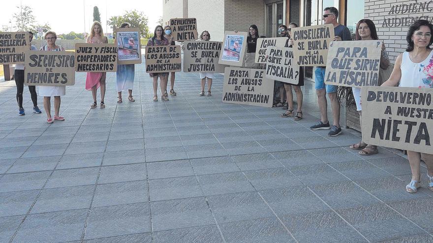 Unos abuelos de Castelló reclaman a Igualdad la custodia de su nieta con el aval del Supremo