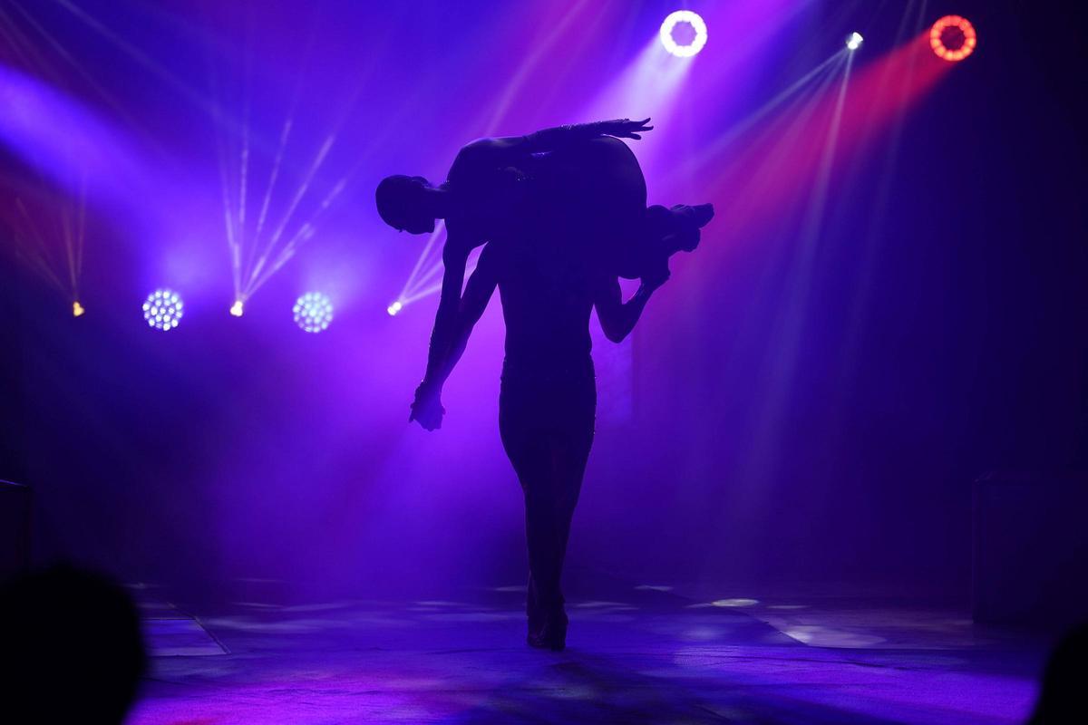 Les fotos de l'espectacle Blau del Festival del Circ de Girona 2026