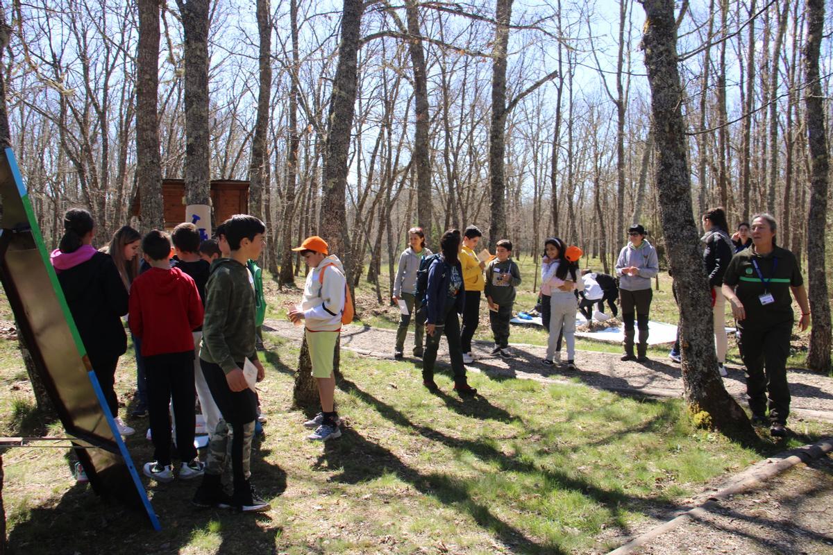 GALERÍA | Escolares de Sanabria descubren el proyecto “Lake trek" GALERÍA | Escolares de Sanabria descubren el proyecto “Lake trek"