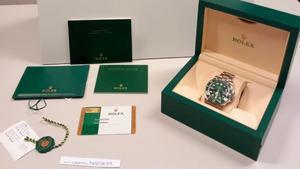 Un menor roba el Rolex del seu pare coaccionat pels seus amics
