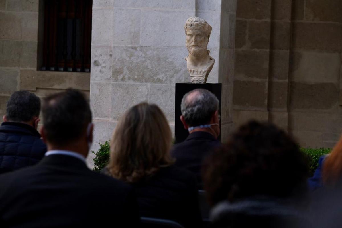 Imagen del busto del emperador Antonio Pío que expondrá a partir de ahora en el Museo de Málaga.