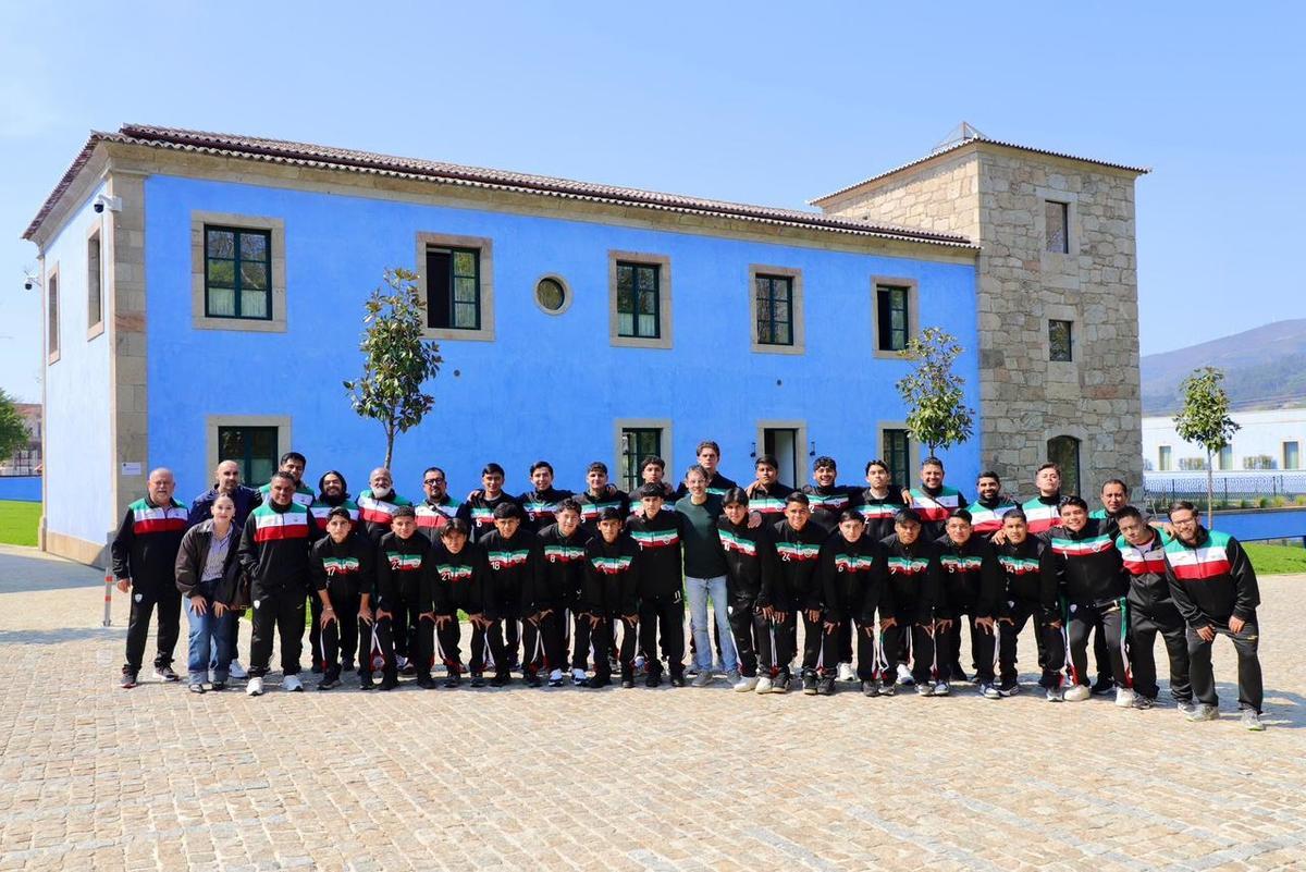 La selección mexicana, a su llegada.