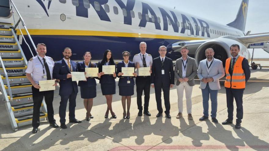 Homenaje al vuelo ‘1200’ en Corvera con motivo del aniversario de la ciudad