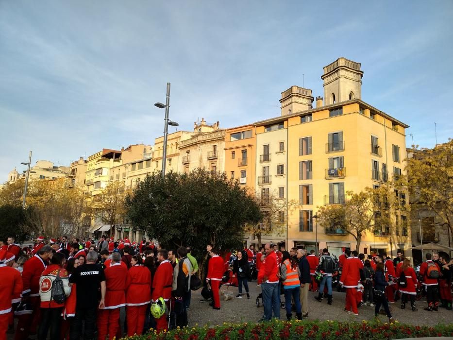 La 'papanoelada motera' reuneix més de 700 motos a Girona