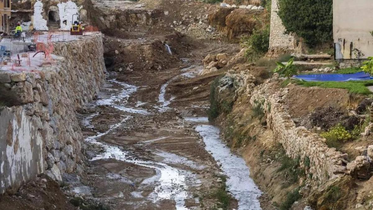 Barranco del Poyo en su paso por Chiva