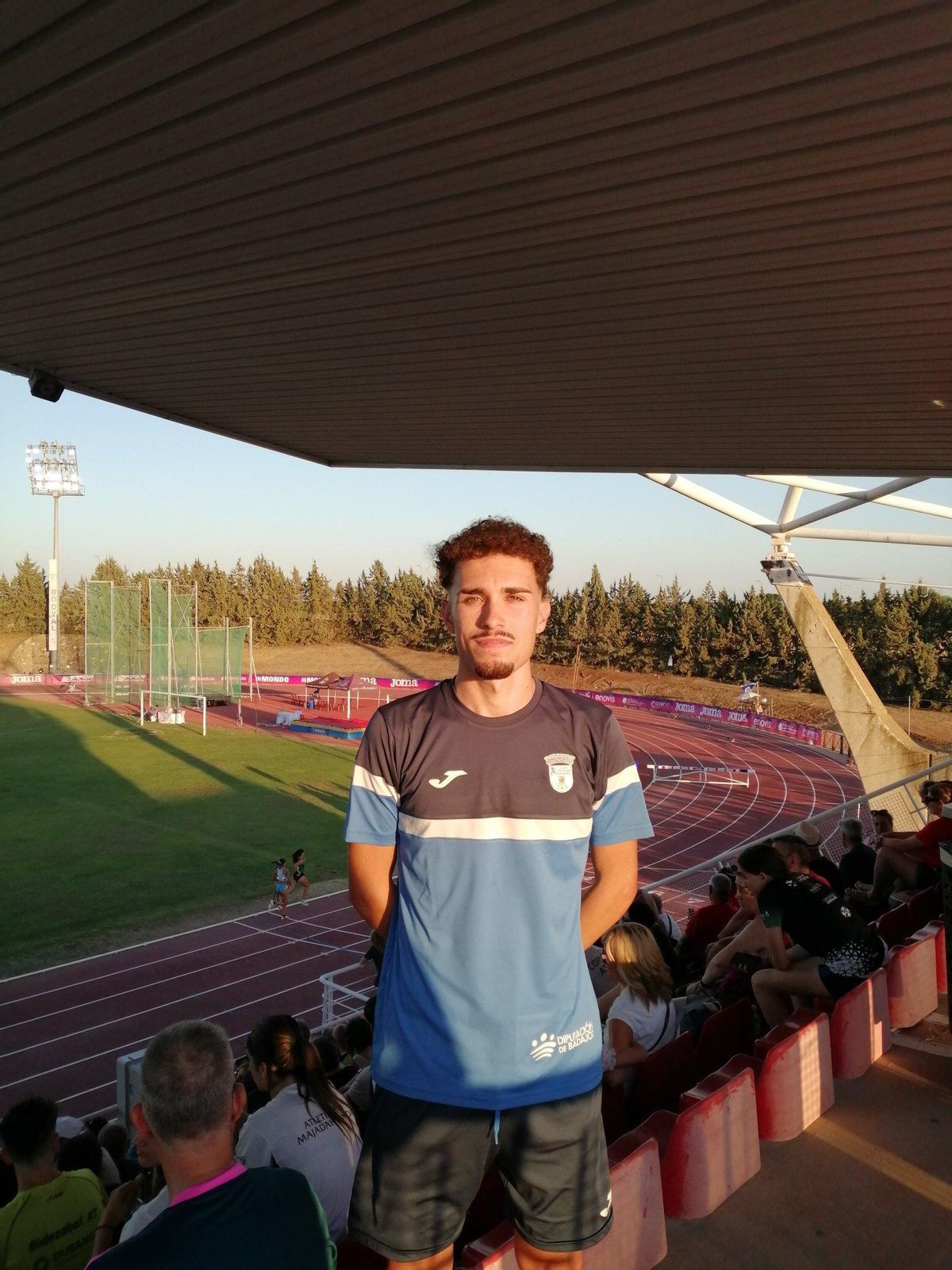 Andrés González.