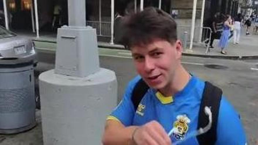 Un inglés fan de la UD Las Palmas se hace viral en Liverpool