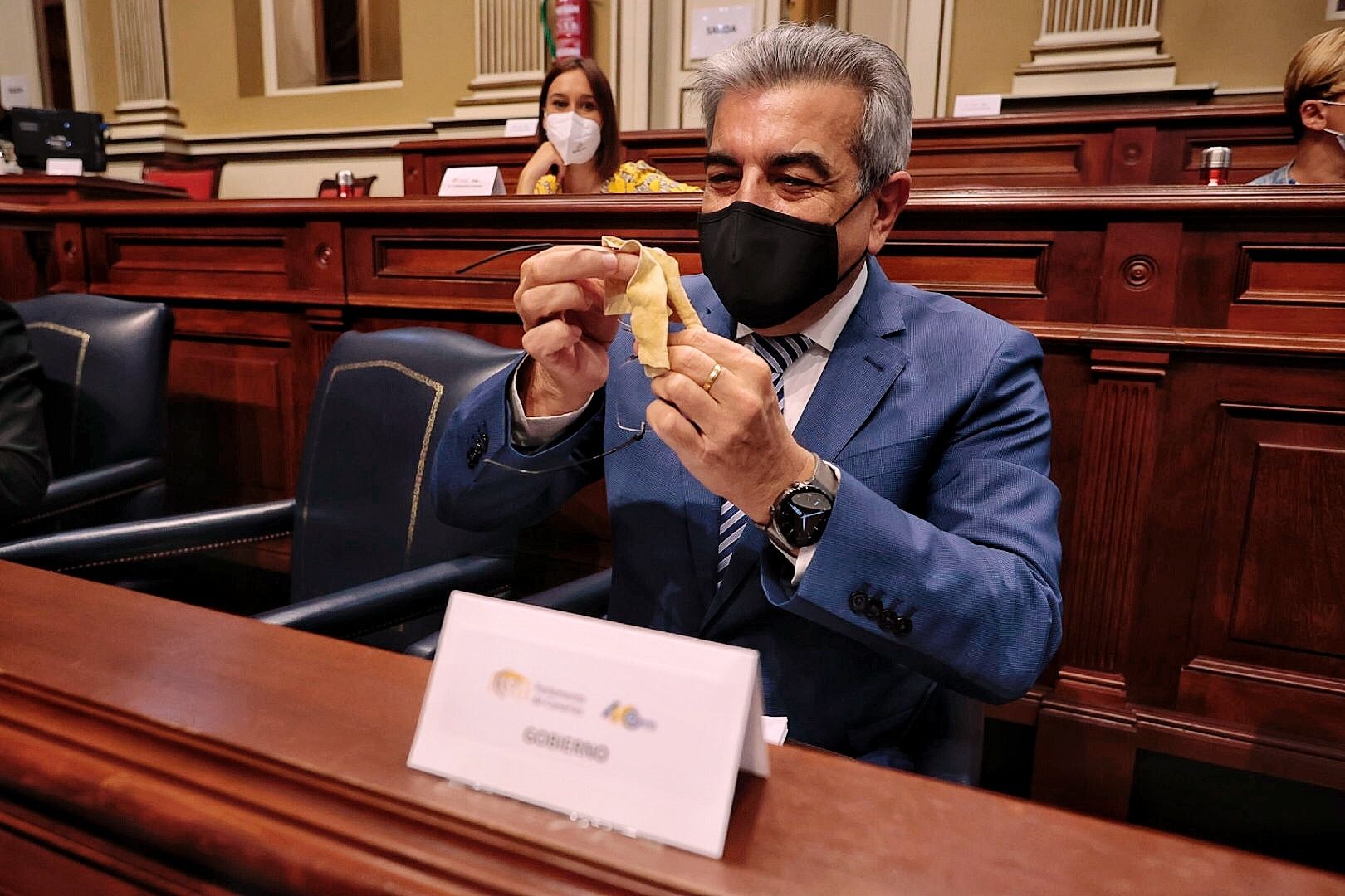 Pleno del parlamento de Canarias