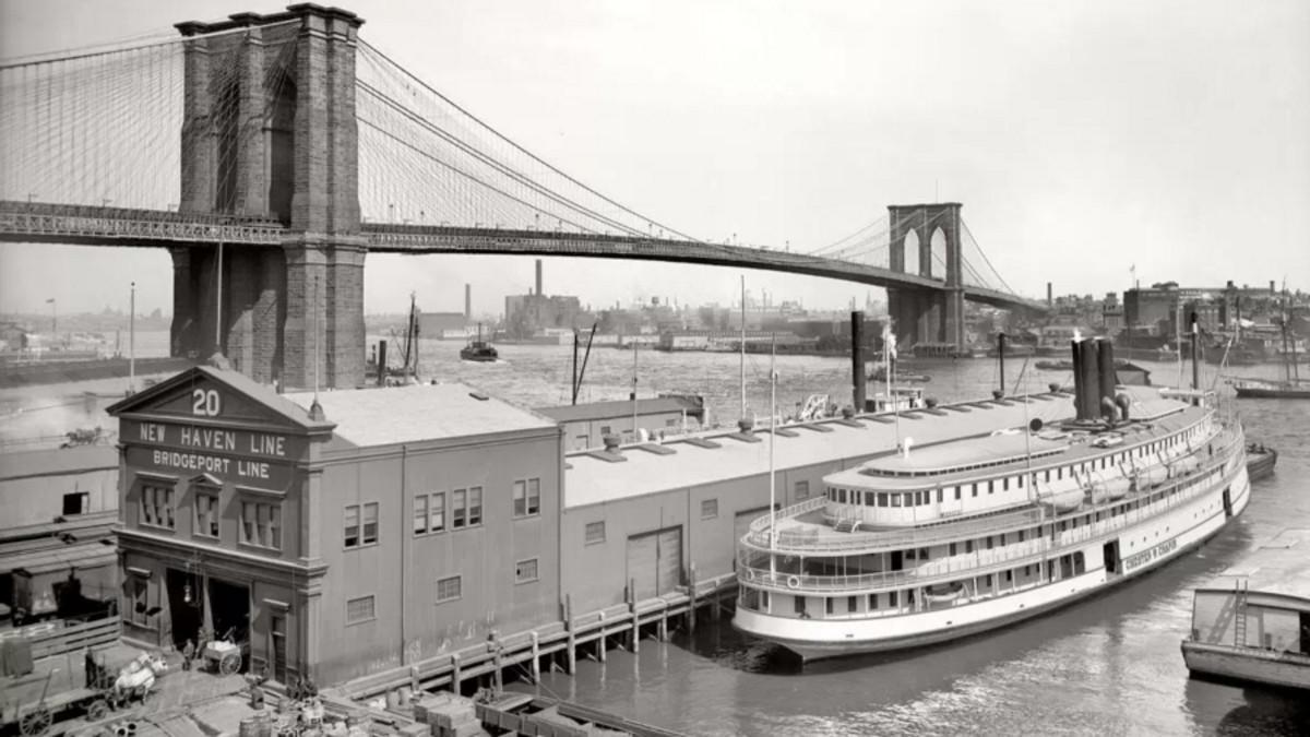 El puente de Brooklyn, a principios del siglo XX.