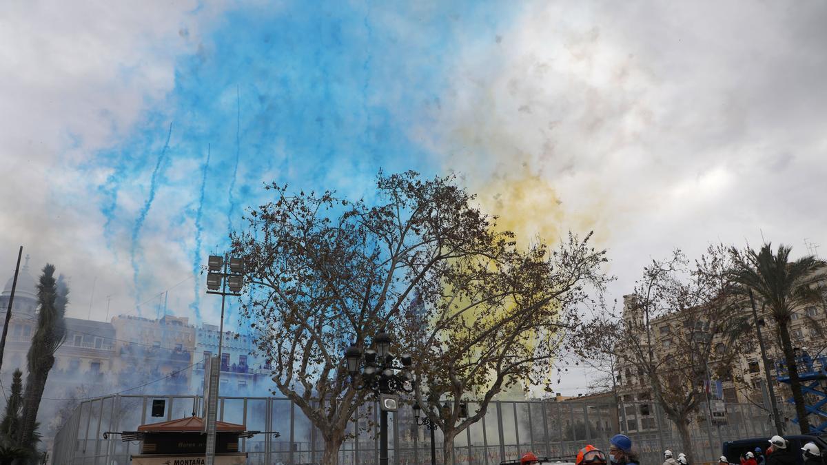 Mascletà de Fallas en València en apoyo a Ucrania