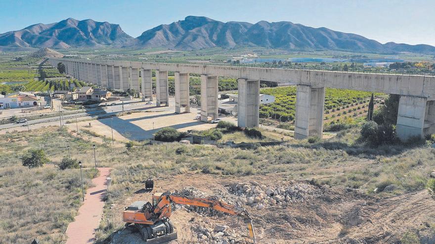 El Gobierno anula el decreto de sequía y sube a 1,3 euros el metro cúbico de agua desalada