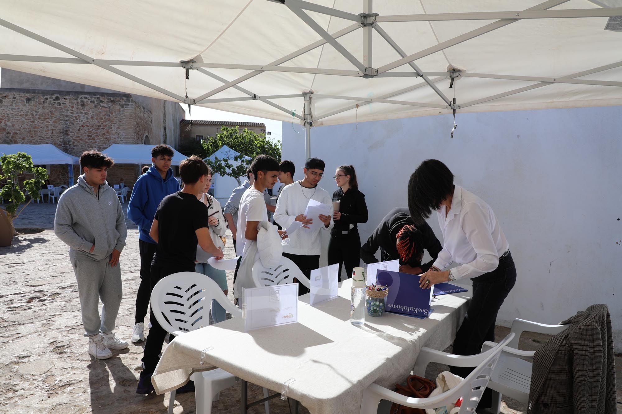 Imágenes de la Feria de Ocupación y Emprendimiento de Formentera