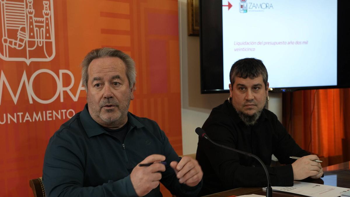 Francisco Guarido, alcalde de Zamora, y Diego Bernardo, concejal de Hacienda.