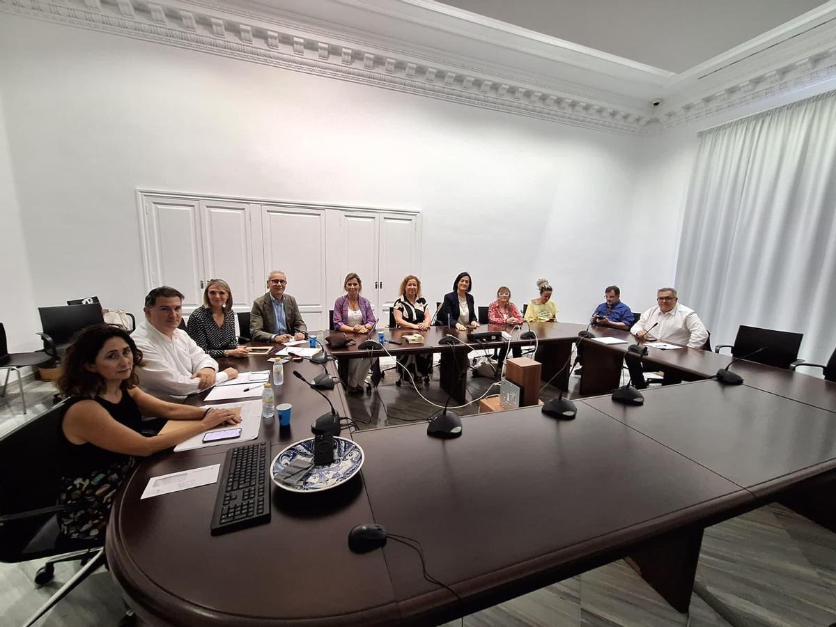 Reunión del jurado de la falla municipal de 2027.