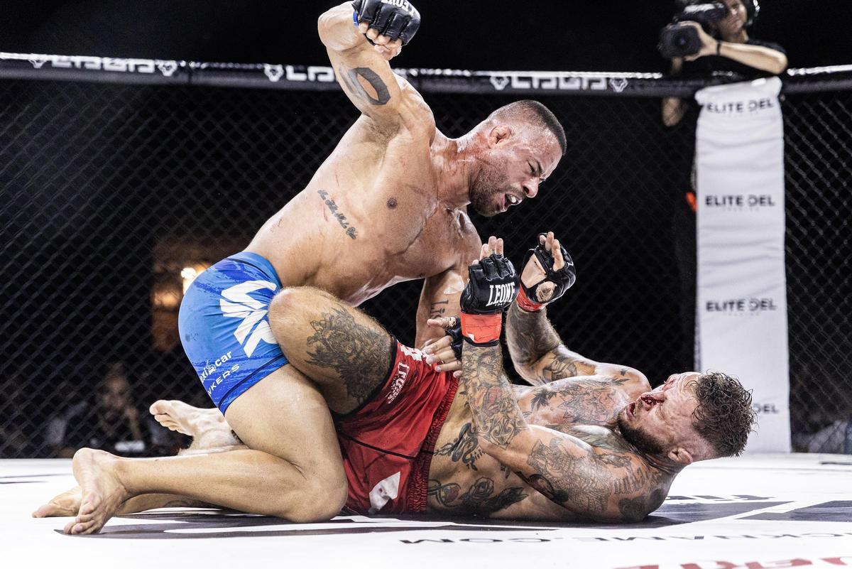 Uno de los combates del evento que tuvo lugar en Alicante