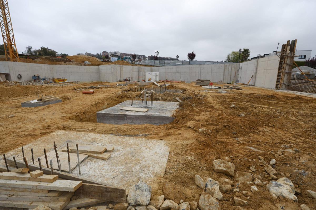 Los trabajos para construir el colegio de Educación Especial de Montecerrao.