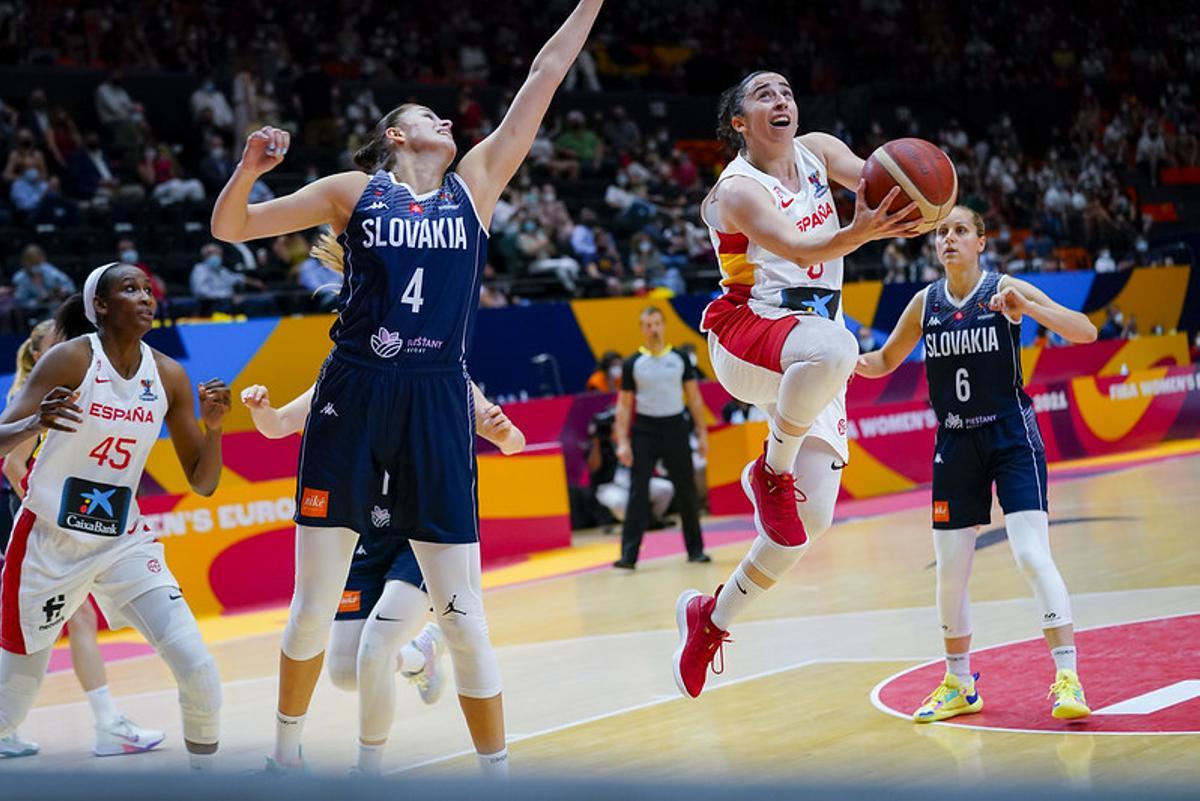 Espanya s’obre pas fins als vuitens de l’Eurobasket amb una exhibició