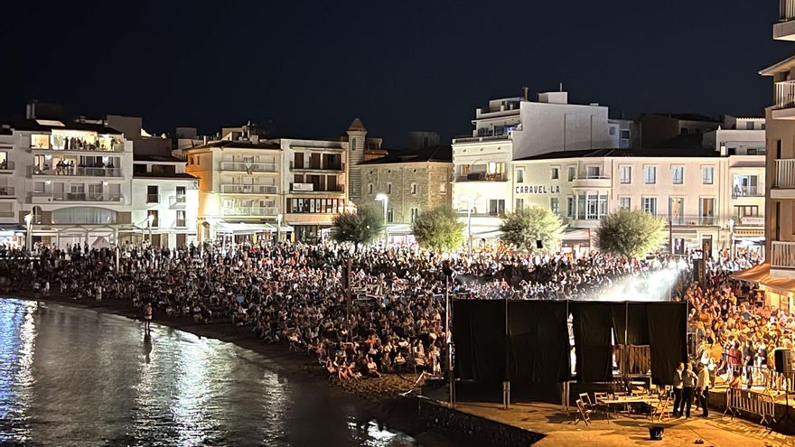 L&#039;Escala viu la cantada d&#039;havaneres més multitudinària dels darrers anys