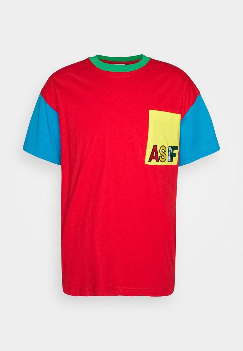 La camiseta 'color block'