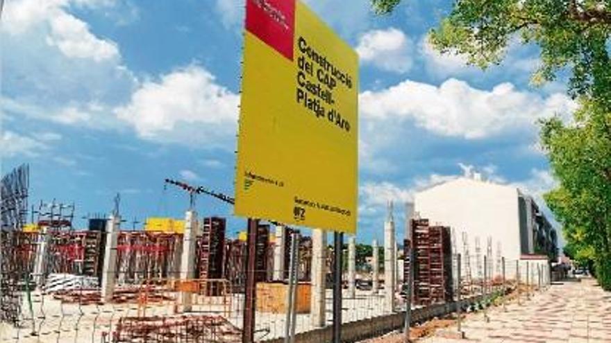 Una imatge de les obres de construcció del nou Centre d&#039;Atenció Primària de Castell-Platja d&#039;Aro.