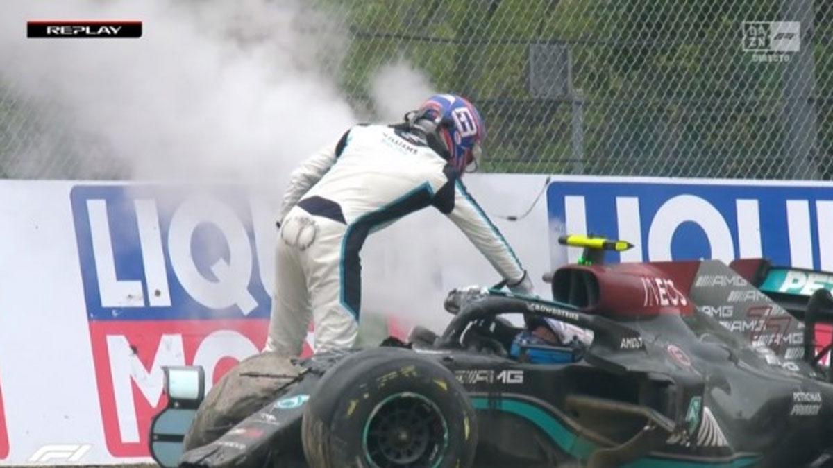 Russell se enfrentó airadamente a Bottas tras el accidente de Imola