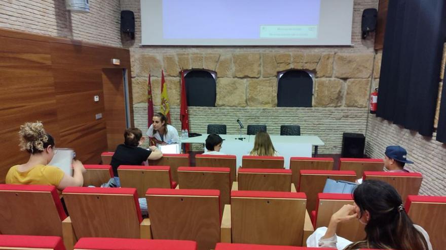Cursos gratuitos sobre nutrición y primeros auxilios en Murcia