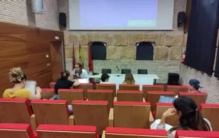 Cursos gratuitos sobre nutrición y primeros auxilios en Murcia