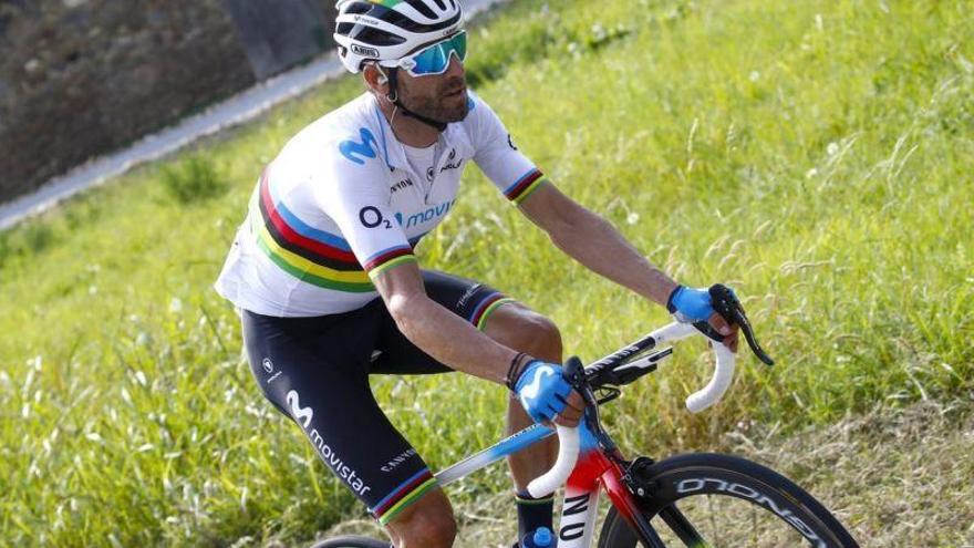 Alejandro Valverde recibe la &#039;Bicicleta de Oro&#039; 2018, equivalente al &#039;Balón de Oro&#039;