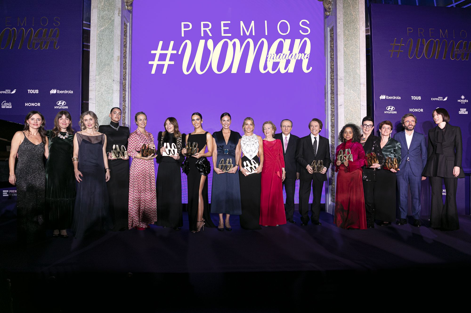 Elsa Pataky, Raphael, Cristina Pedroche e Inés Sastre, entre los galardonados en los Premios Woman.