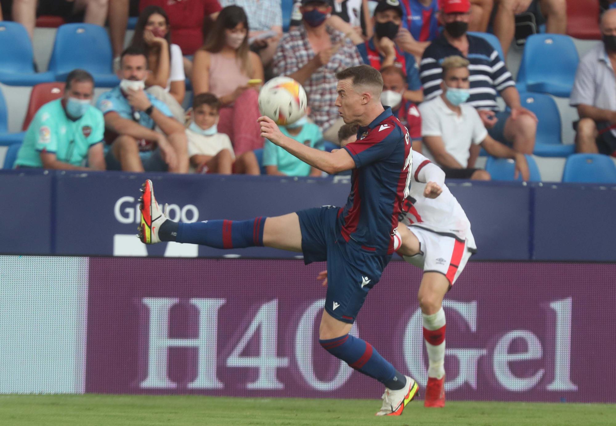 Levante UD - Rayo Vallecano en imágenes