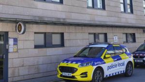 Abatut un home a Montornès a l’entrar armat a la comissaria