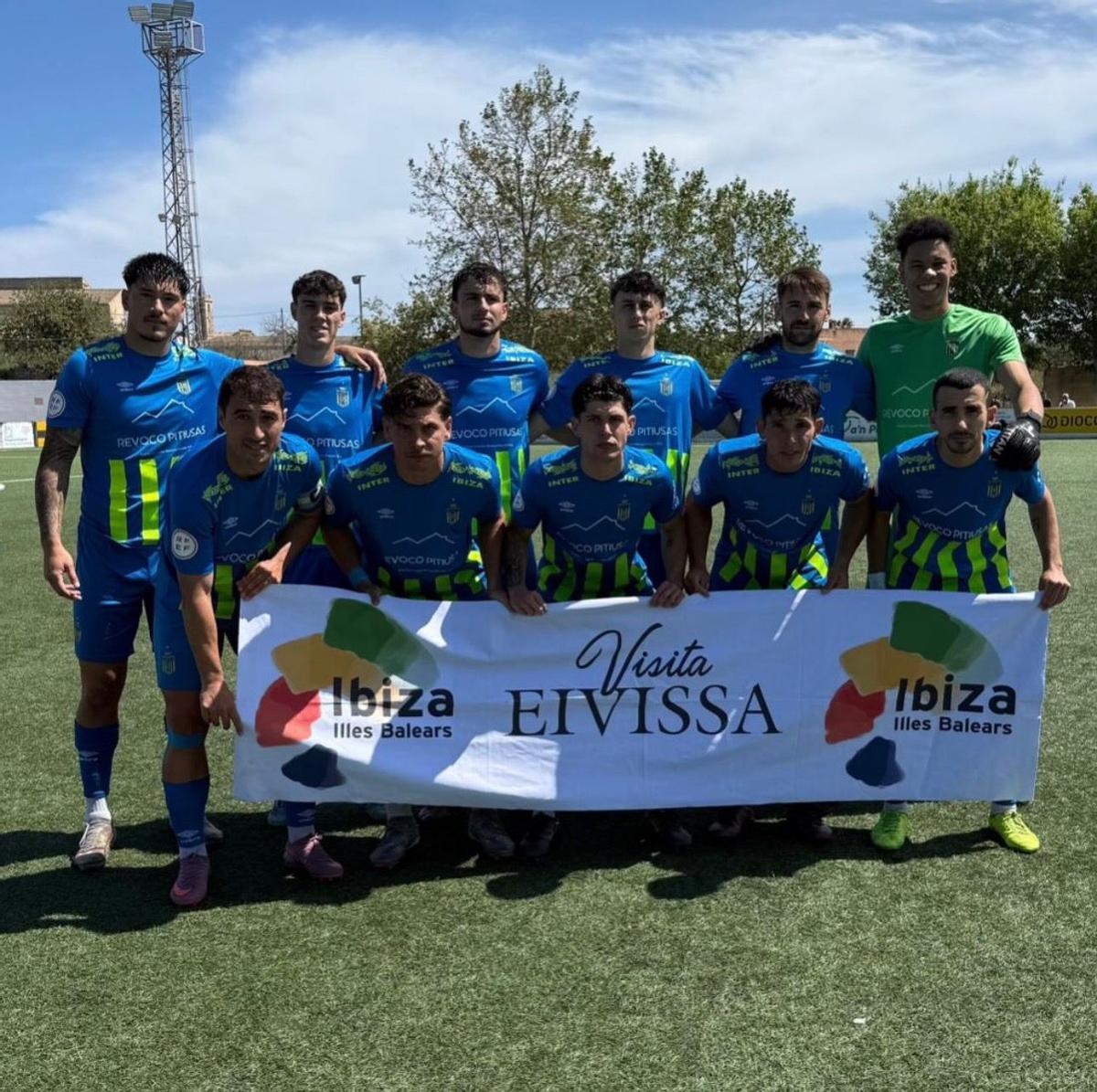 Imagen del once del Inter Ibiza ante el Cardassar