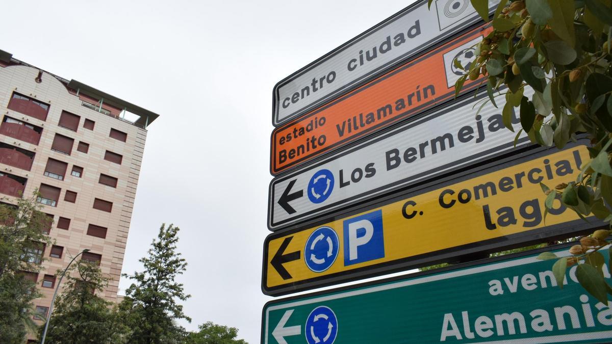 Los Bermejales espera desde hace 25 años una gran instalación deportiva