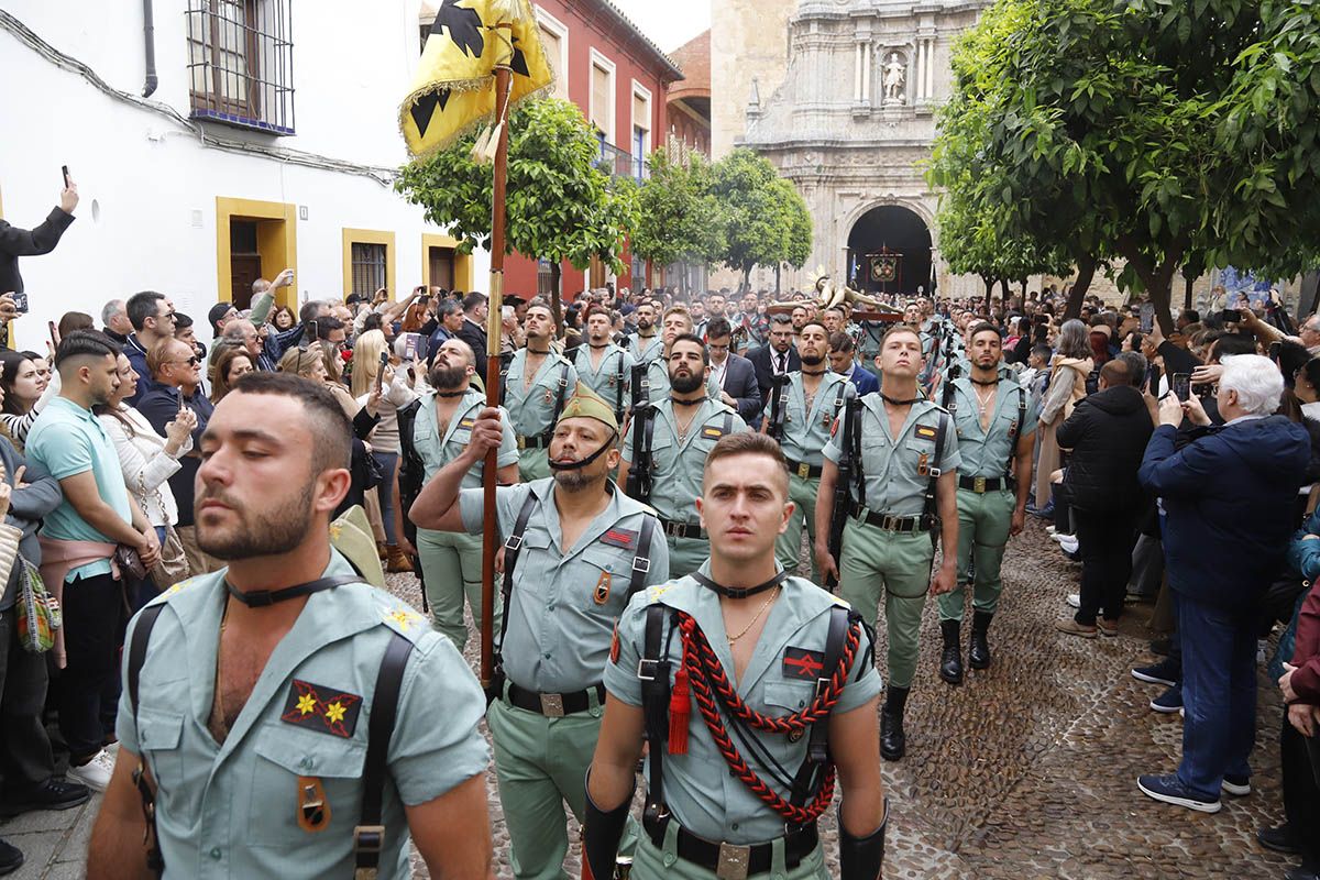 La Legión acompaña al Cristo de  La Caridad