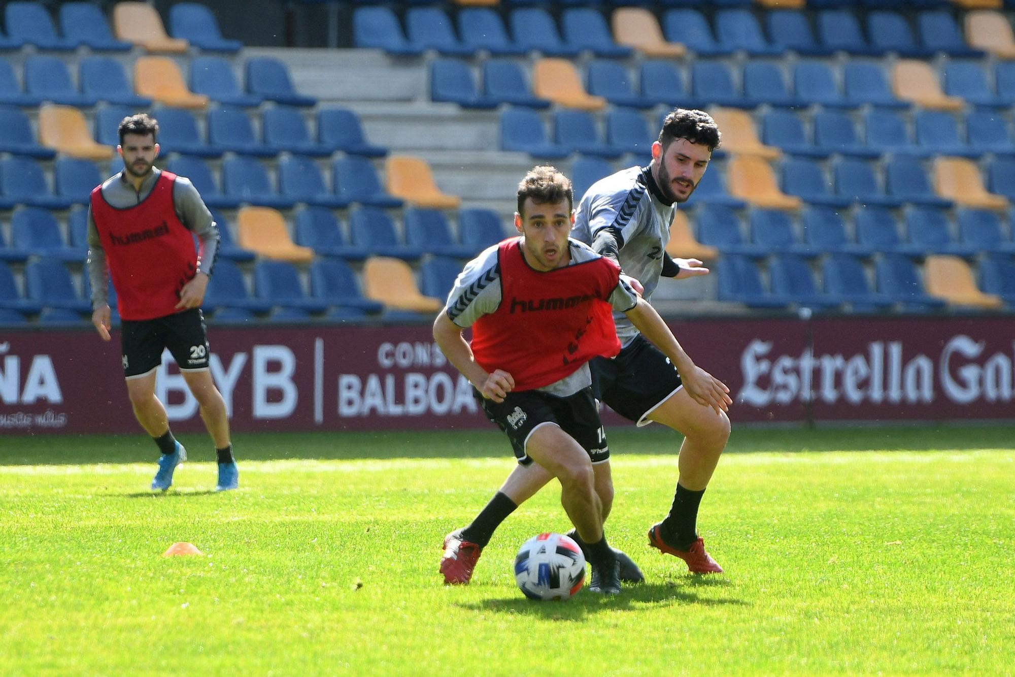 El Pontevedra CF se lo juega todo ante el Deportivo