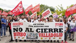 Concentración de trabajadores de Bimbo ante posible ERE