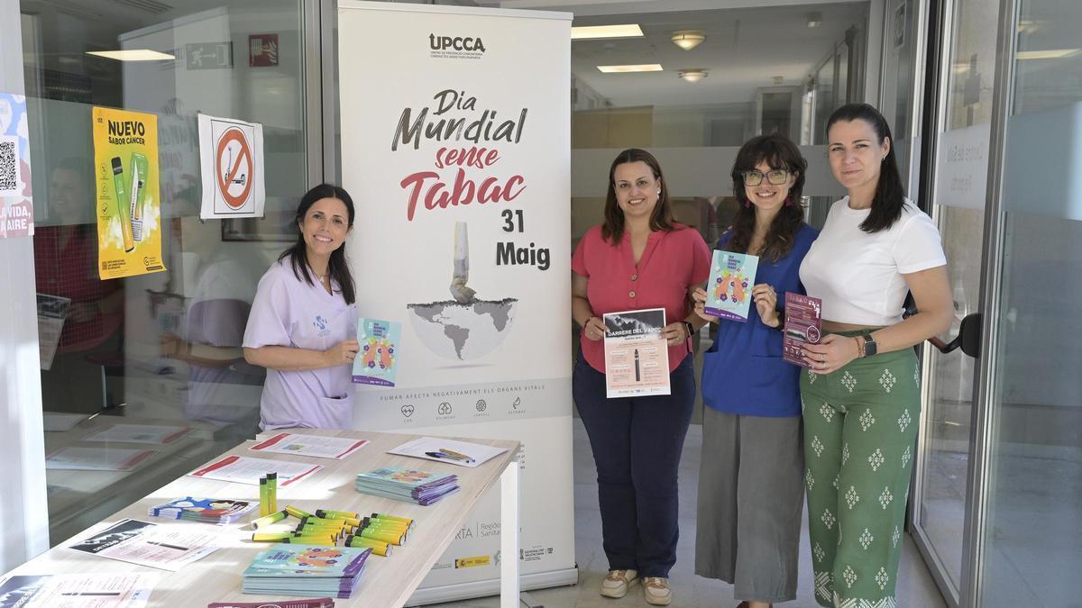 La campaña contra el tabaco en Paiporta.